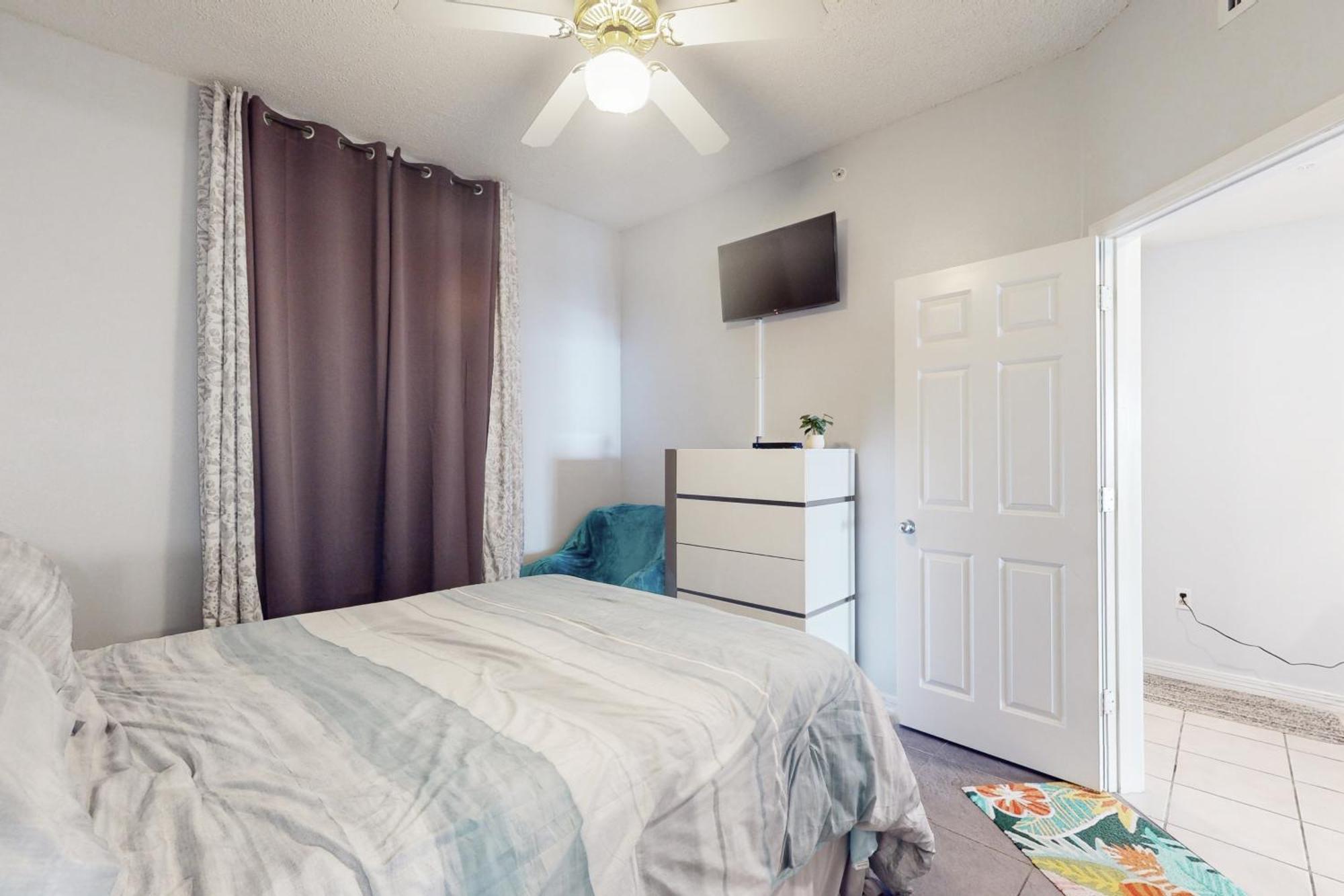 The Dunes 704 Apartment